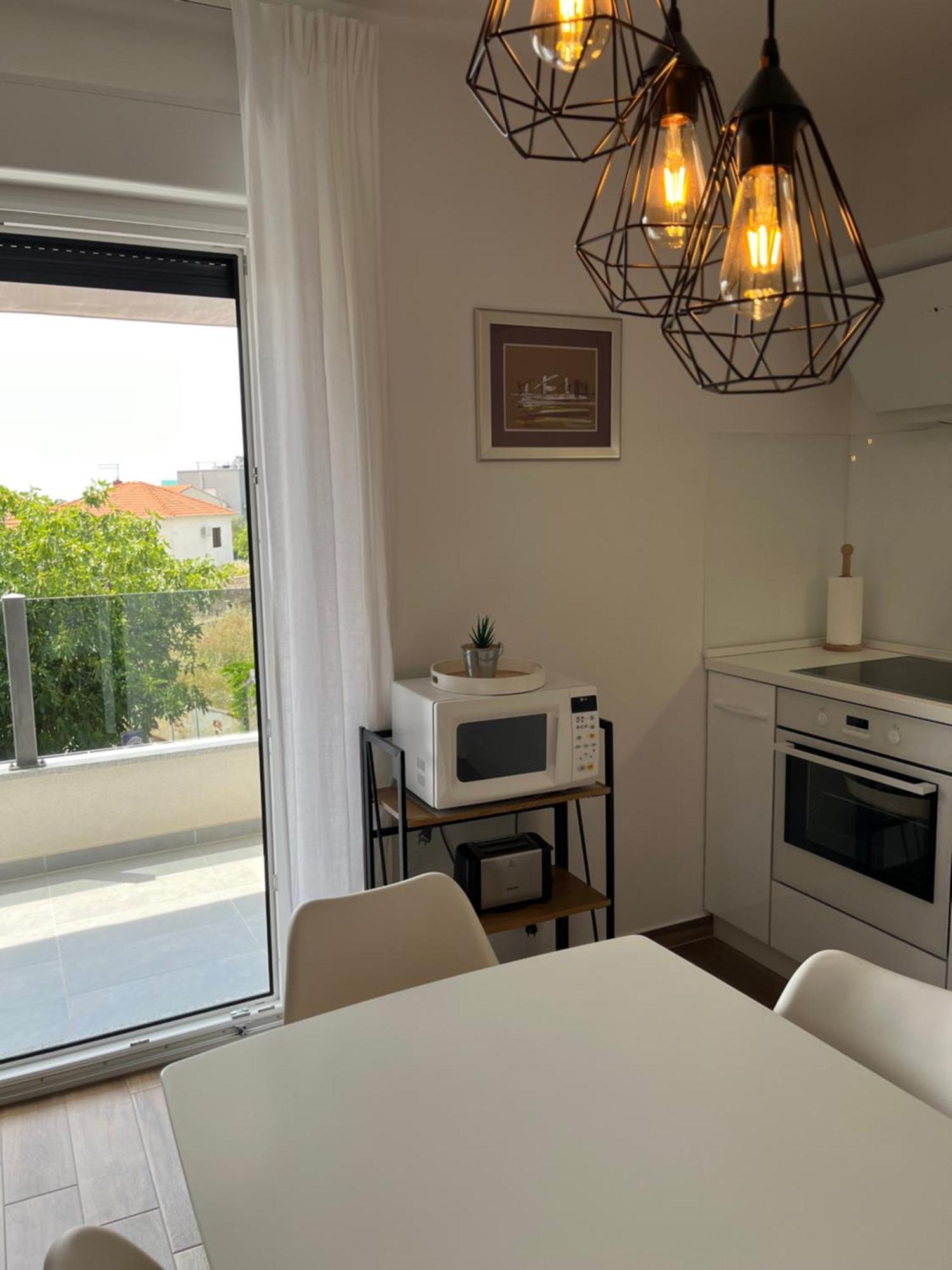 Luxury Apartment Ledo 로고즈니차 외부 사진