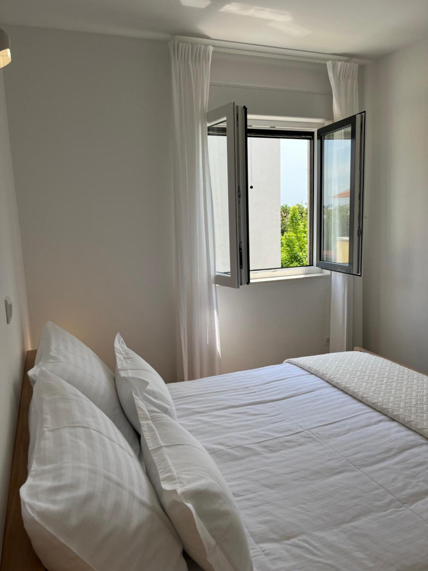 Luxury Apartment Ledo 로고즈니차 외부 사진